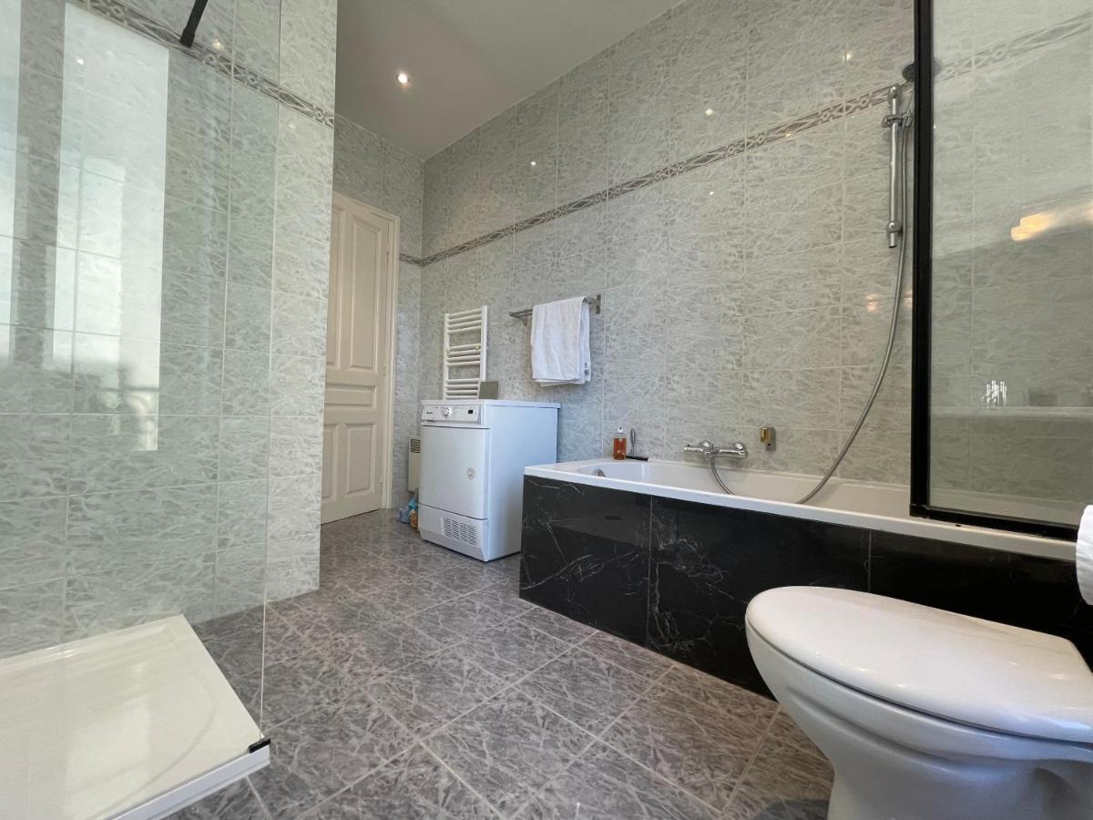 Spacious 3 Bedroom Flat Nice Center - Magnificent View-Parking Ngoại thất bức ảnh